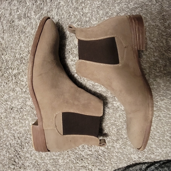 Chelsea boots both pair Black/ Tan - Picture 6 of 10